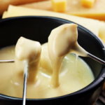 Pioneer Woman Slow Cooker Cheese Fondue
